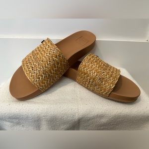 Reef Cushion Scout Braids